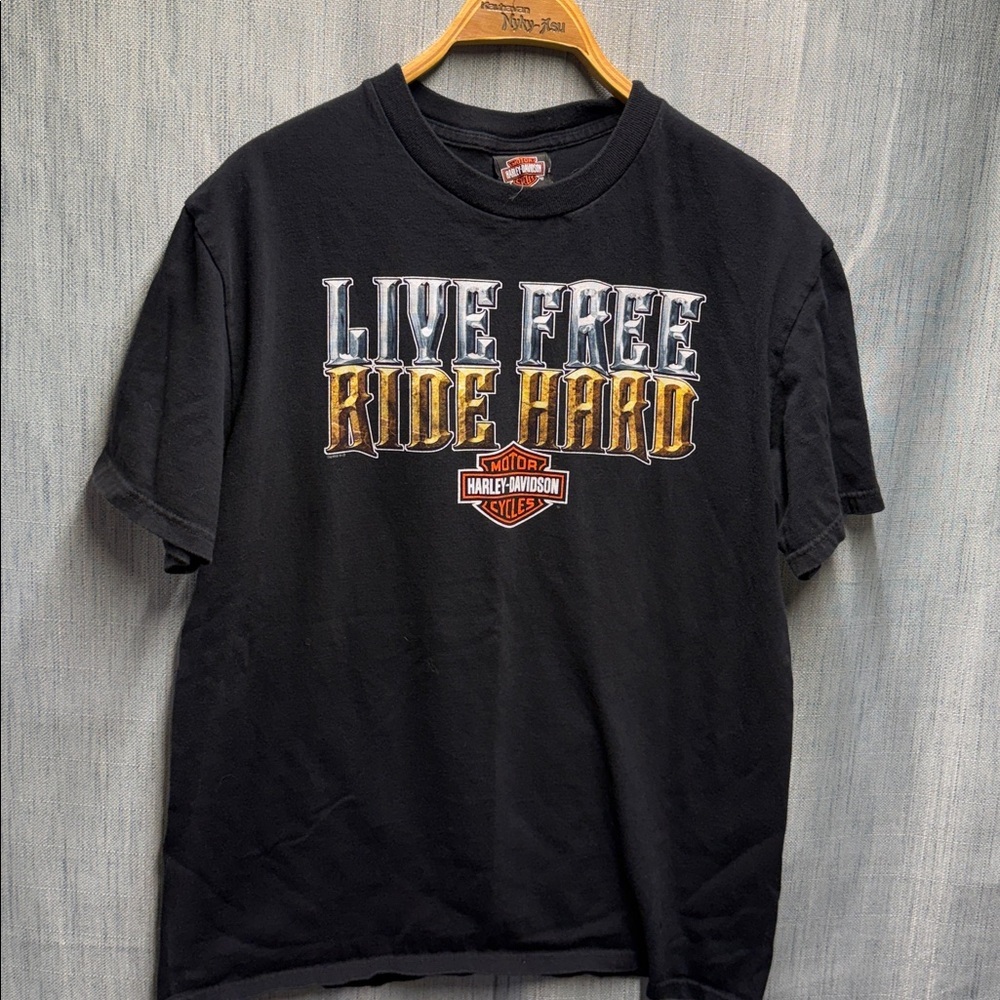 Harley-Davidson Black Tee with Bold Logo size large - Picture 10 of 11